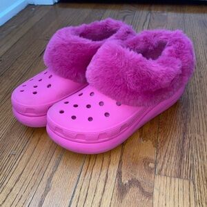 Hot pink platform fluffy crocs